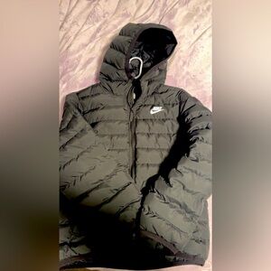 Nike Boys jacket size Large. Like new condition.